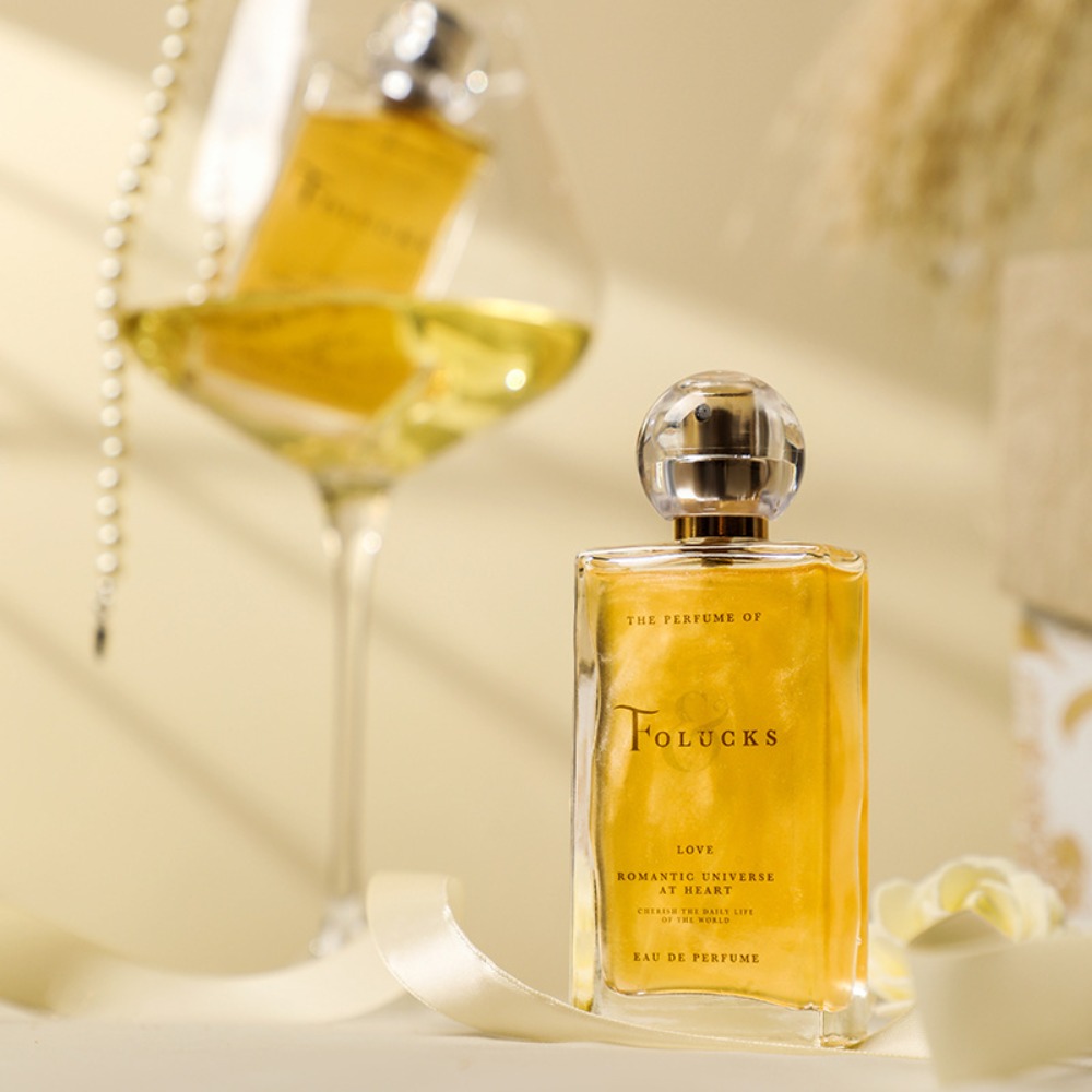 Perfume Fragrance Couture - Een frisse en natuurlijke bloemig-fruitige geur
